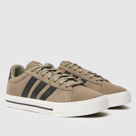 Daily 4.0 in Black & Green