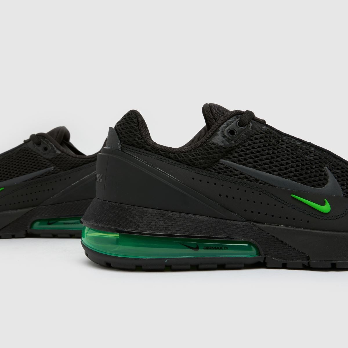 Air Max Pulse in Black & Green
