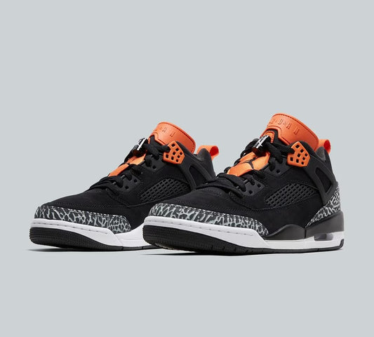 Spizike Low in Black and Starfish