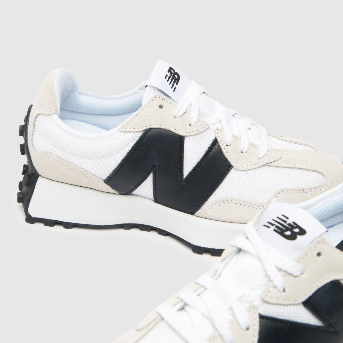 327 in White & Black