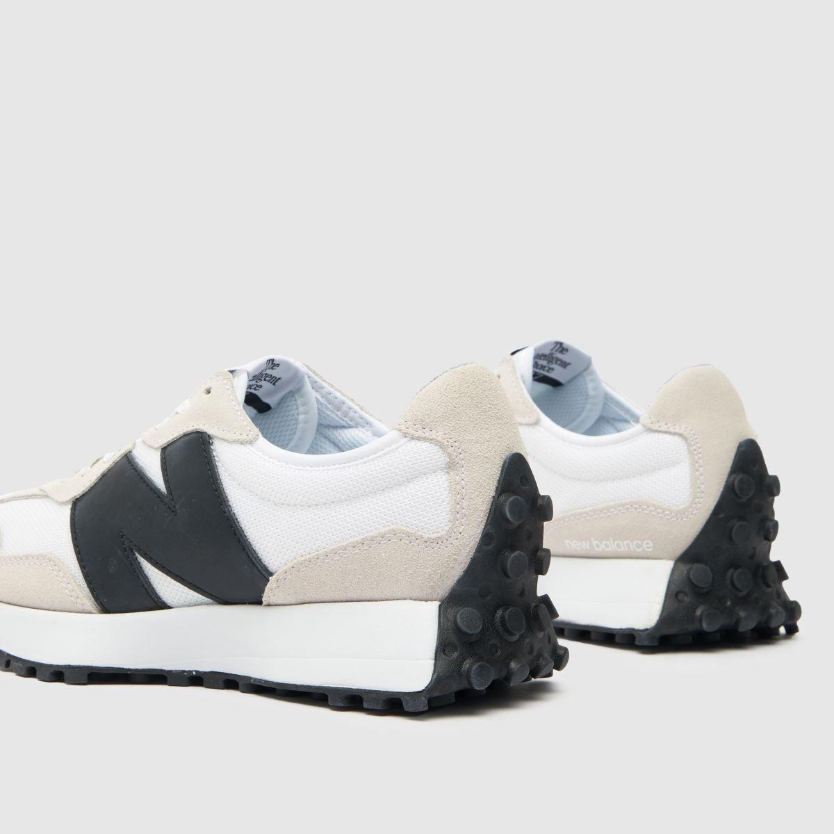 327 in White & Black