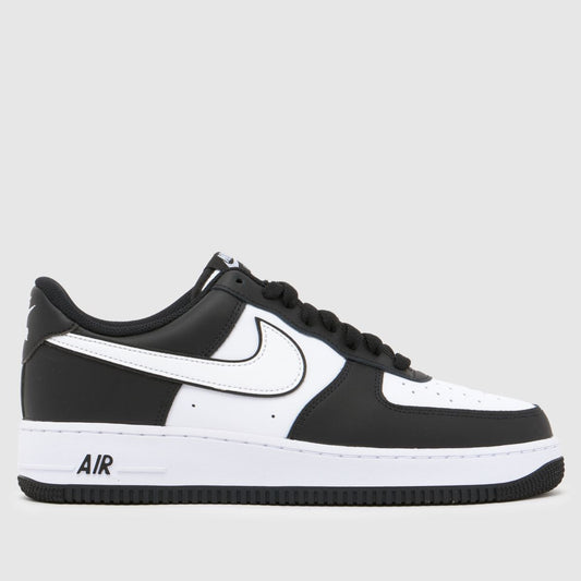 Air Force 1 in Black & White