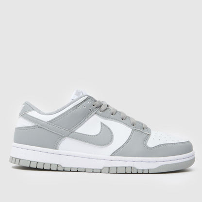 Dunk Low in Whte & Grey