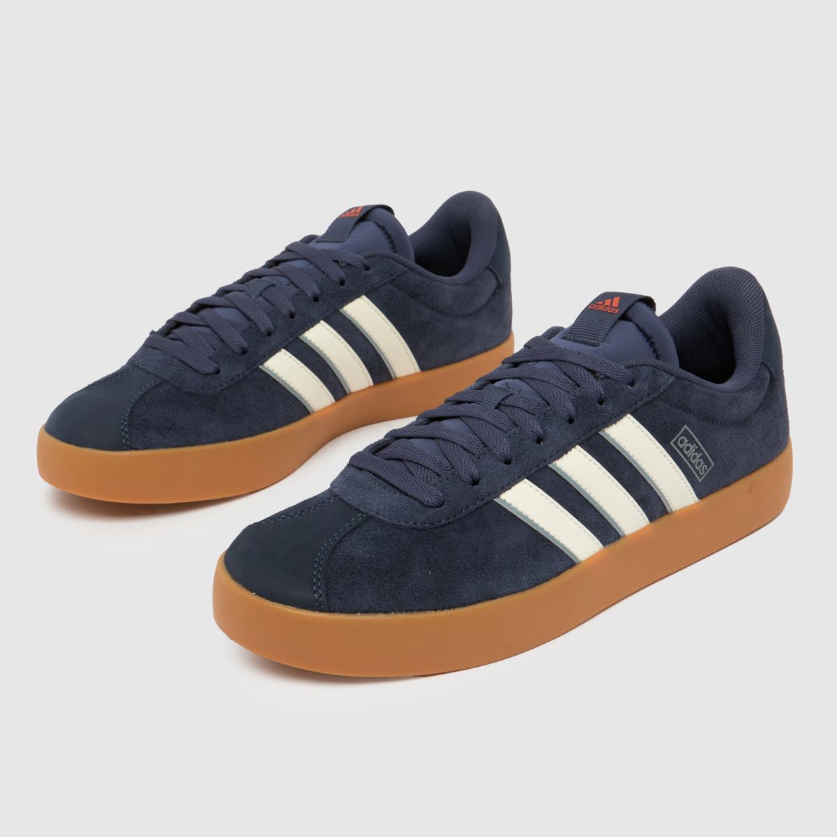 VL Court 3.0 in Navy