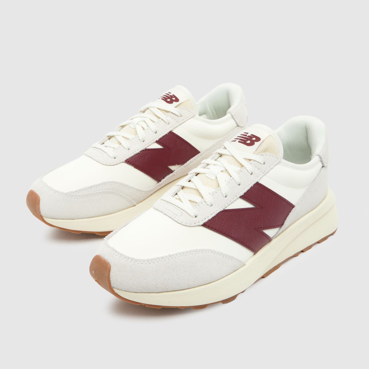 370 in White & Burgundy