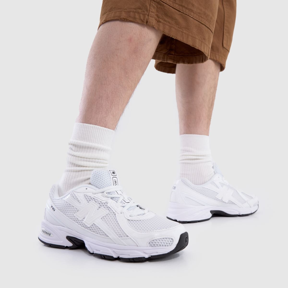 740 in White