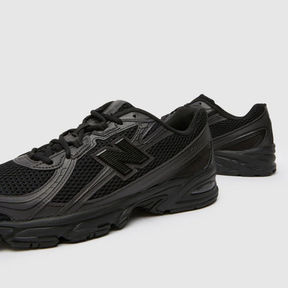 740 in Black