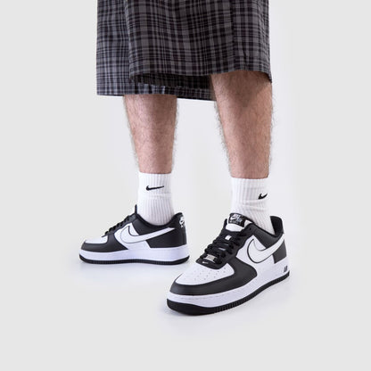 Air Force 1 in Black & White