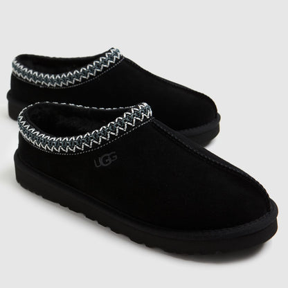 Tasman in Black