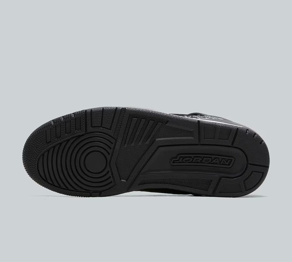 Spizike Low in Black and Starfish
